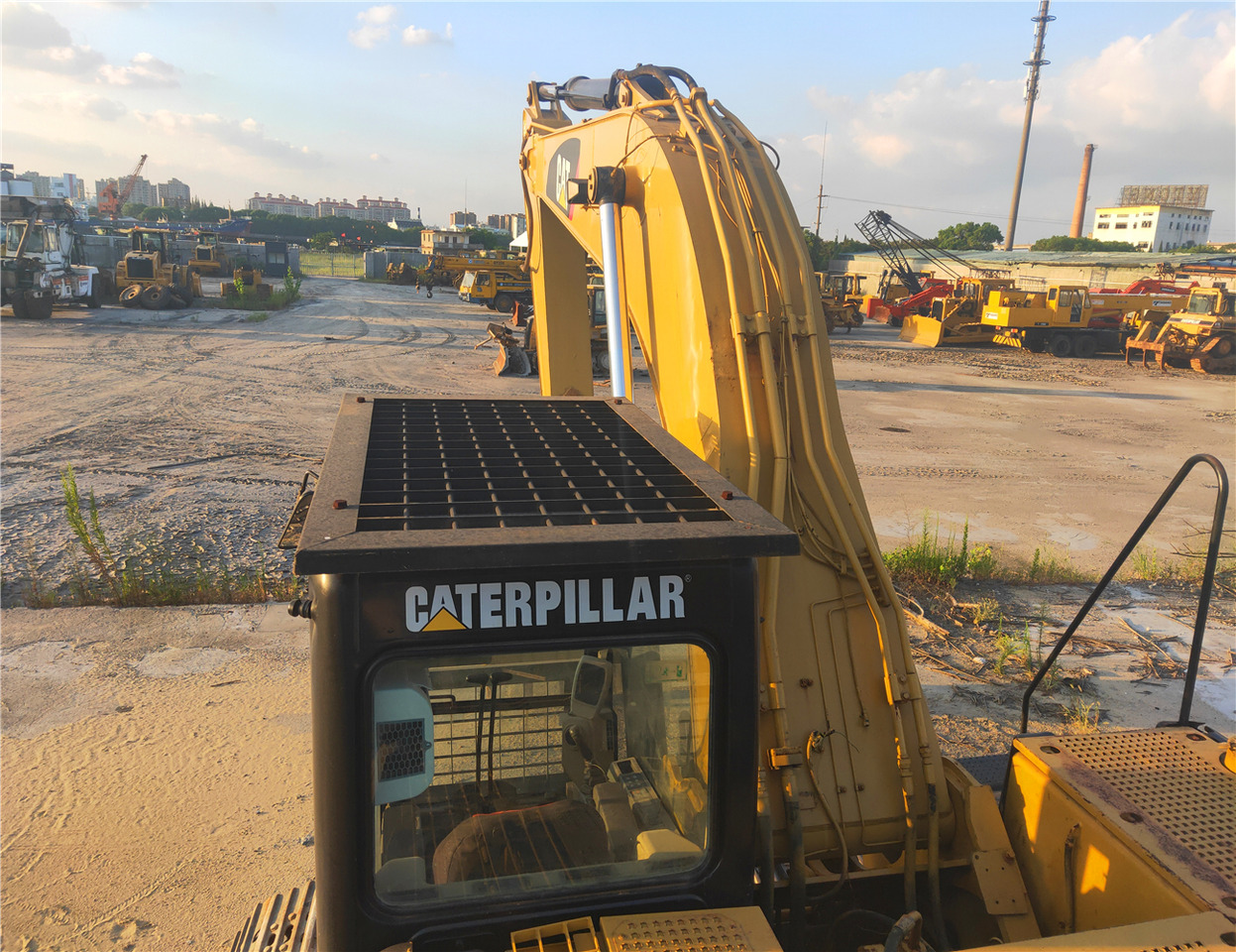CATERPILLAR Crawler Excavator 325D  Good Condition lizing CATERPILLAR Crawler Excavator 325D  Good Condition: slika 9
