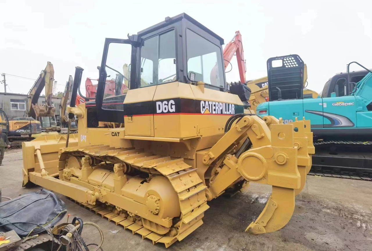 CATERPILLAR D6G - Buldožer: slika 4 CATERPILLAR D6G - Buldožer: slika 4