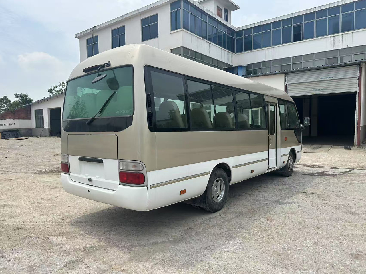 Coaster Instant Discount Don’t Miss - Mestni avtobus: slika 5 Coaster Instant Discount Don’t Miss - Mestni avtobus: slika 5