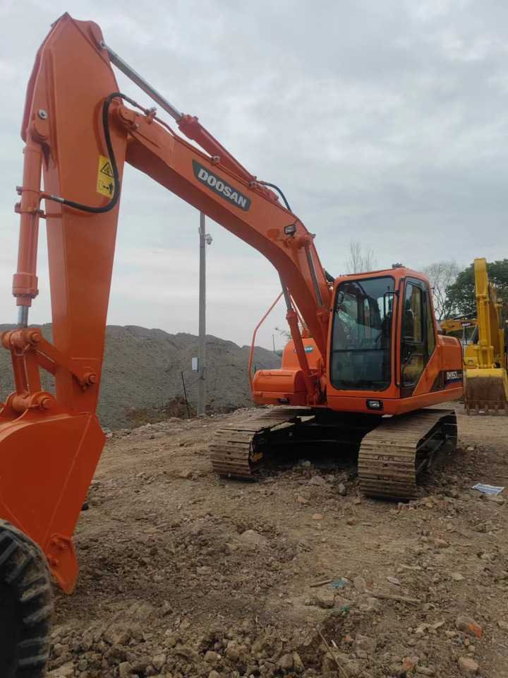 DOOSAN DH150LC-7 Crawler Excavator - Bager goseničar: slika 4 DOOSAN DH150LC-7 Crawler Excavator - Bager goseničar: slika 4