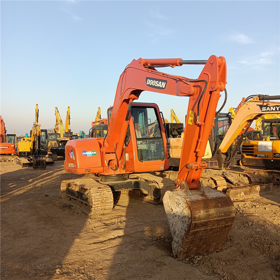 DOOSAN DH70-7 - Bager goseničar: slika 3 DOOSAN DH70-7 - Bager goseničar: slika 3