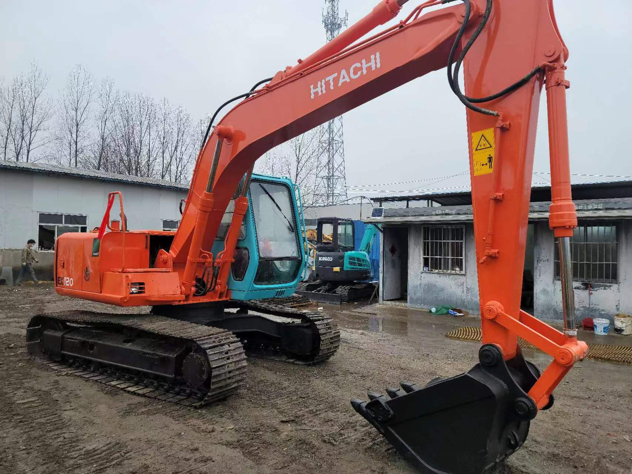 HITACHI EX120-3 - Bager goseničar: slika 3 HITACHI EX120-3 - Bager goseničar: slika 3