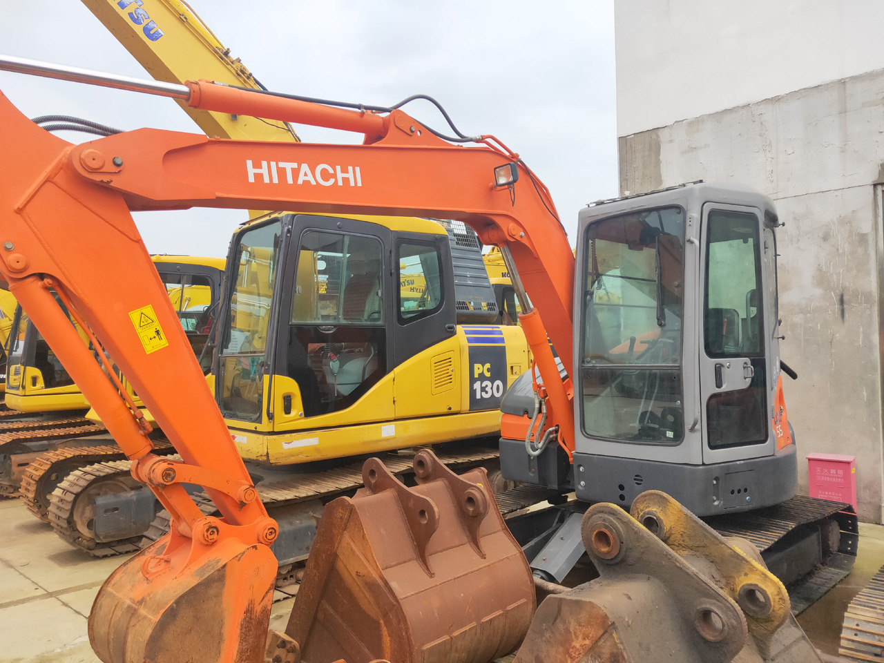 HITACHI ZX55 - Bager goseničar: slika 2 HITACHI ZX55 - Bager goseničar: slika 2