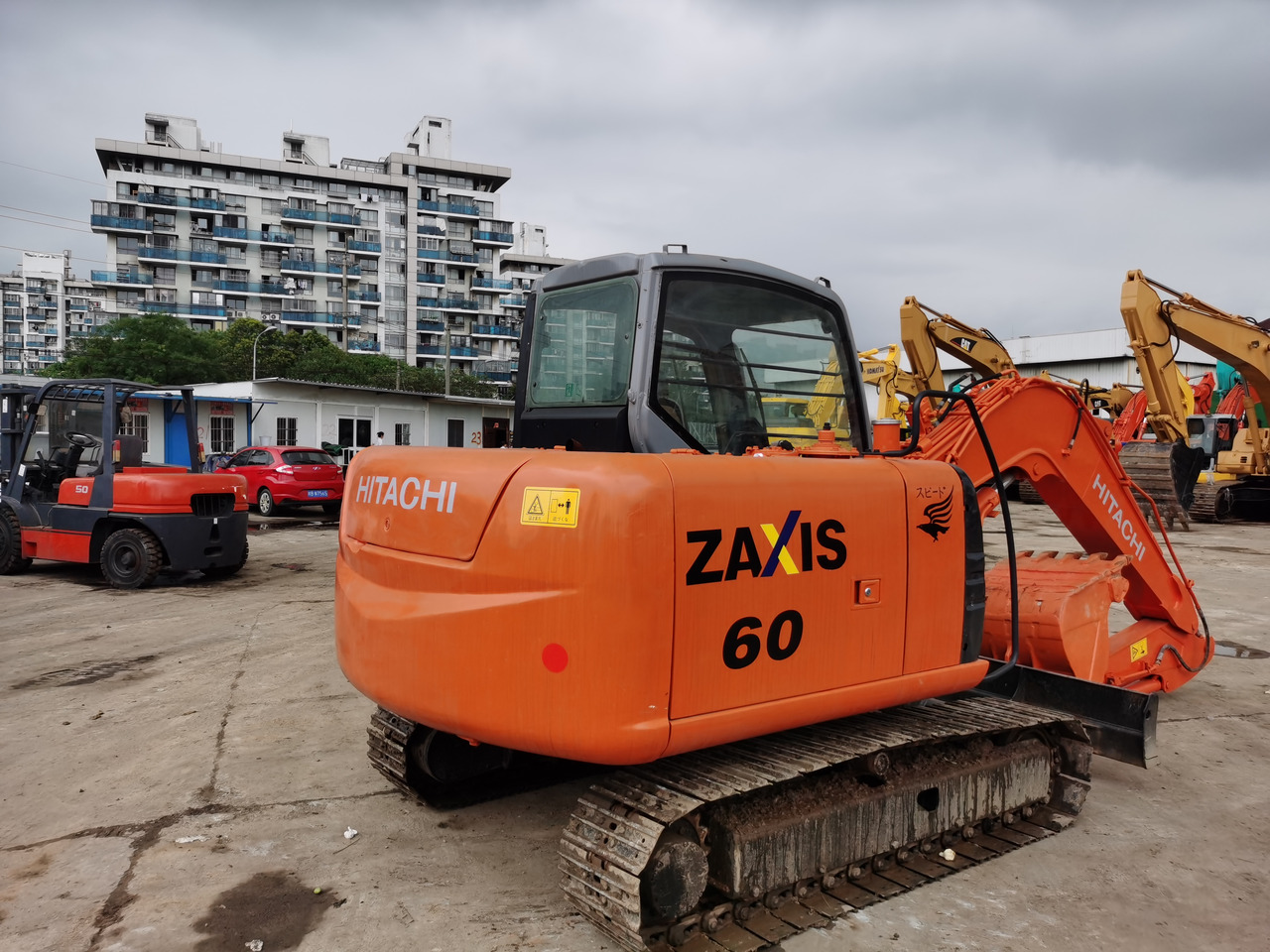 HITACHI ZX60 - Bager goseničar: slika 2 HITACHI ZX60 - Bager goseničar: slika 2