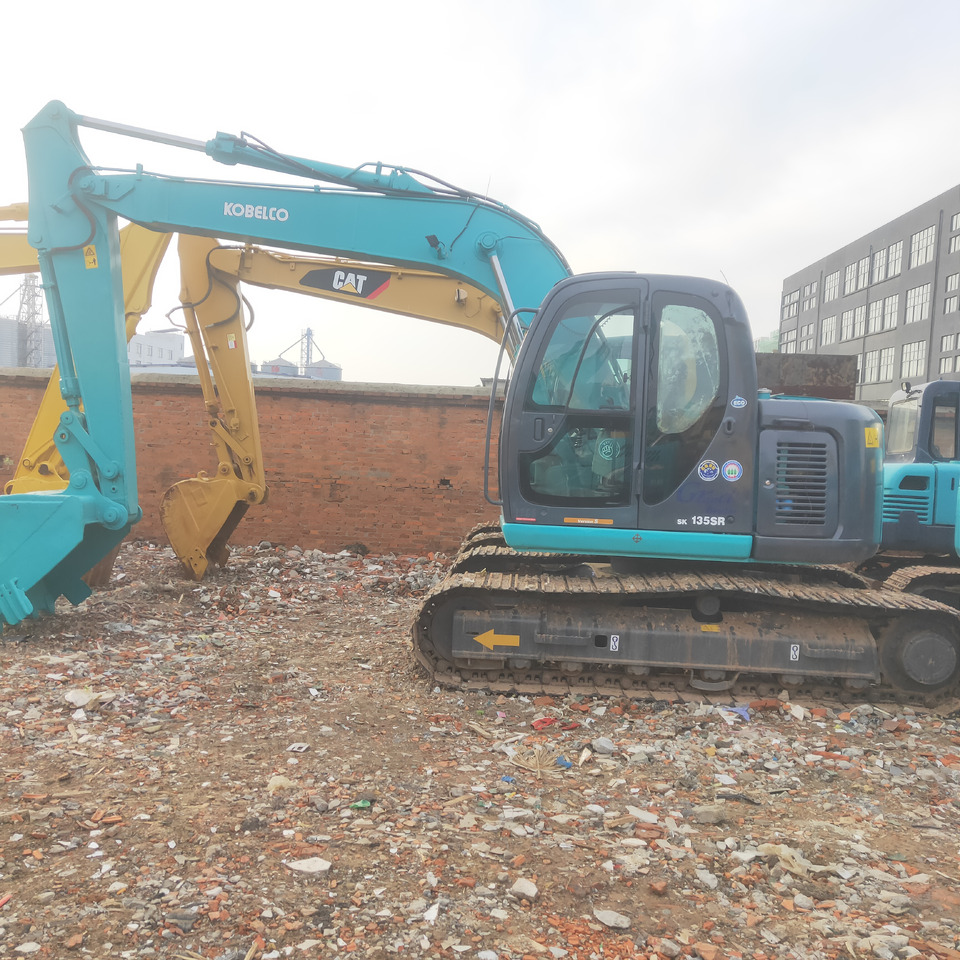 KOBELCO SK135SR - Bager goseničar: slika 2 KOBELCO SK135SR - Bager goseničar: slika 2