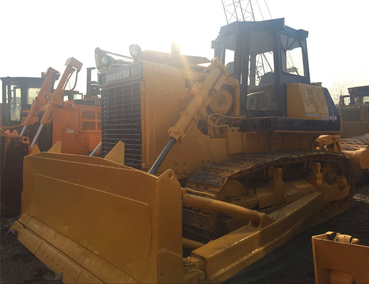 KOMATSU D85P - Buldožer: slika 3 KOMATSU D85P - Buldožer: slika 3