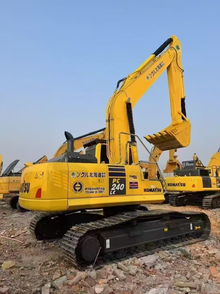 KOMATSU PC240 - Bager goseničar: slika 1 KOMATSU PC240 - Bager goseničar: slika 1