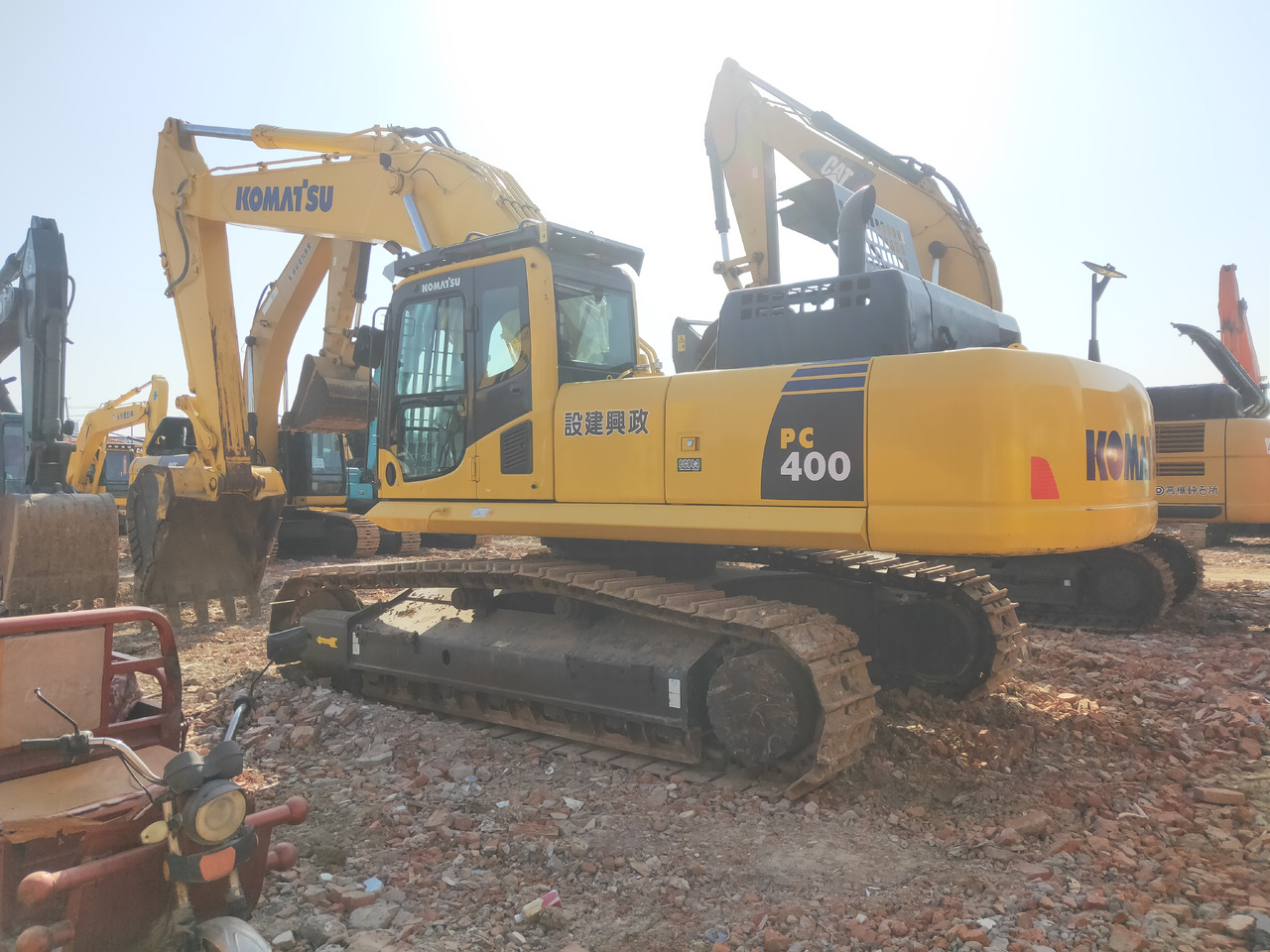 KOMATSU PC400-8 - Bager goseničar: slika 3 KOMATSU PC400-8 - Bager goseničar: slika 3
