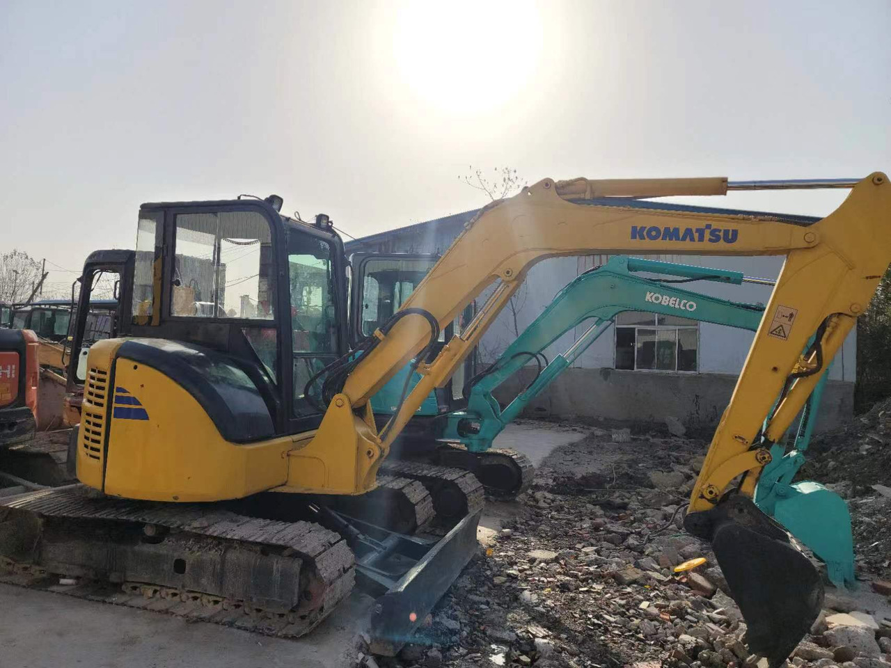 KOMATSU PC55EPA - Bager goseničar: slika 2 KOMATSU PC55EPA - Bager goseničar: slika 2
