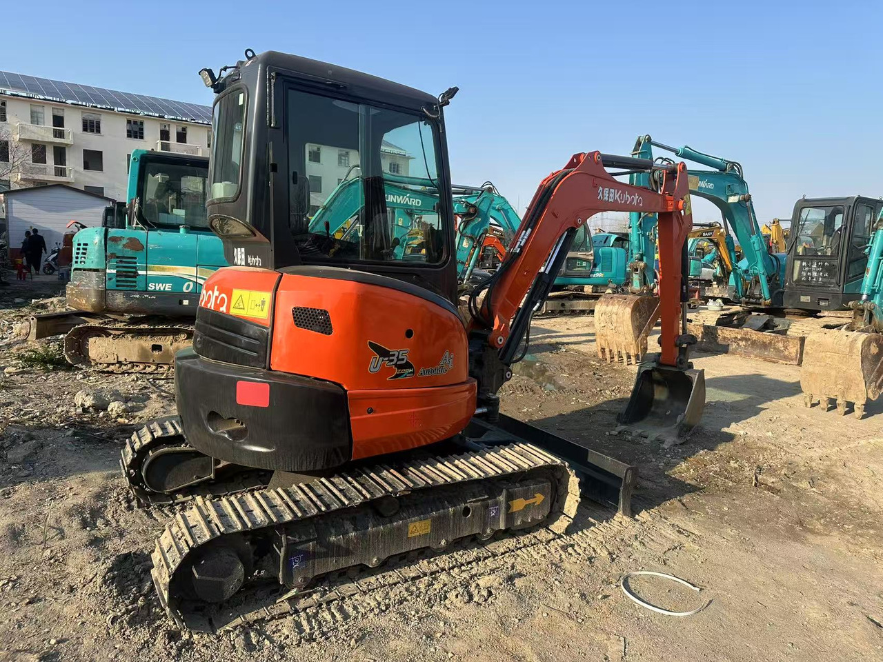 KUBOTA U35 - Bager goseničar: slika 2 KUBOTA U35 - Bager goseničar: slika 2