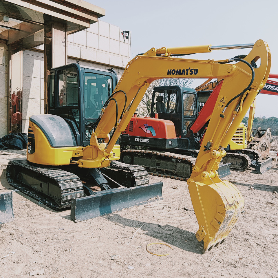 Komatsu Mini Excavation PC40MR - Mini bager: slika 1 Komatsu Mini Excavation PC40MR - Mini bager: slika 1