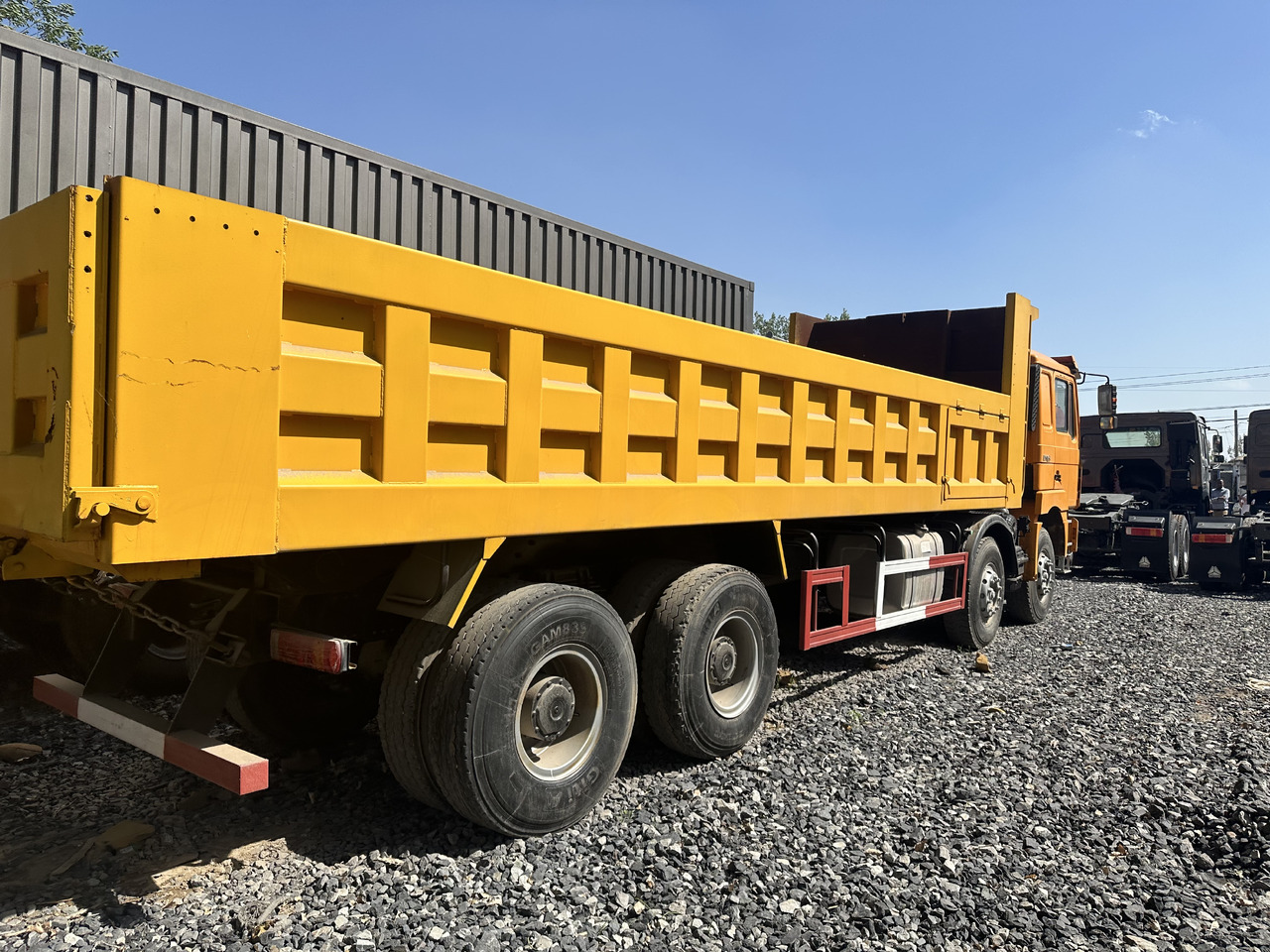 SHACMAN F3000 8X4 Click Here For DISCOUNT - Tovornjak prekucnik: slika 4 SHACMAN F3000 8X4 Click Here For DISCOUNT - Tovornjak prekucnik: slika 4