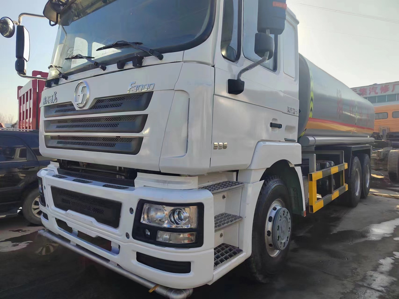 SHACMAN F3000 Water Tanker Click Here For DISCOUNT - Tovornjak cisterna: slika 2 SHACMAN F3000 Water Tanker Click Here For DISCOUNT - Tovornjak cisterna: slika 2