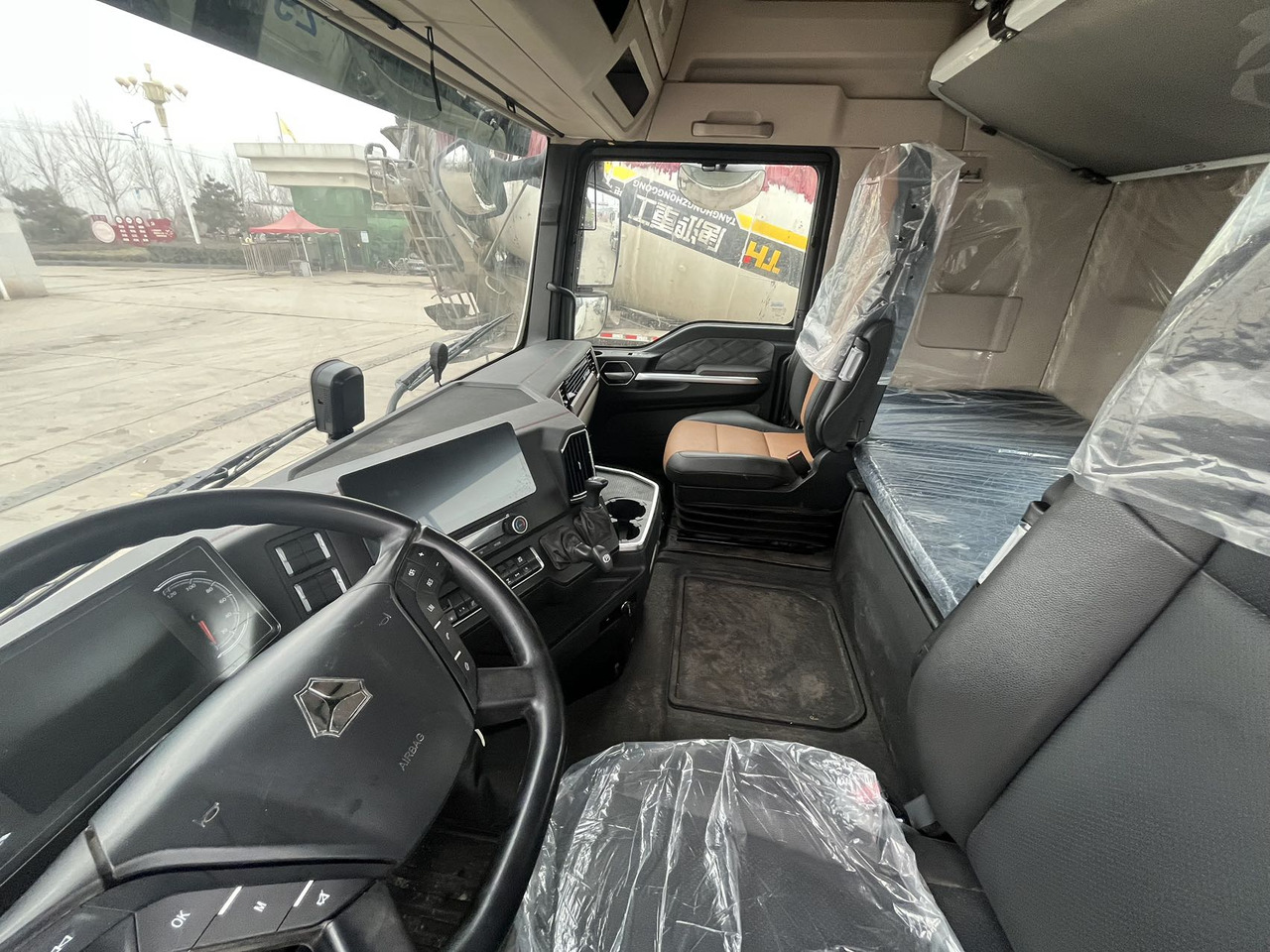 SHACMAN G7X 540HP Truck Unit 4*2 Click Here for Discount - Tovornjak prekucnik: slika 4 SHACMAN G7X 540HP Truck Unit 4*2 Click Here for Discount - Tovornjak prekucnik: slika 4