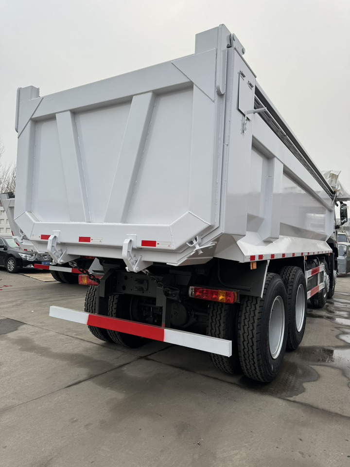 SINOTRUK NX400 8X4 - Tovornjak prekucnik: slika 2 SINOTRUK NX400 8X4 - Tovornjak prekucnik: slika 2