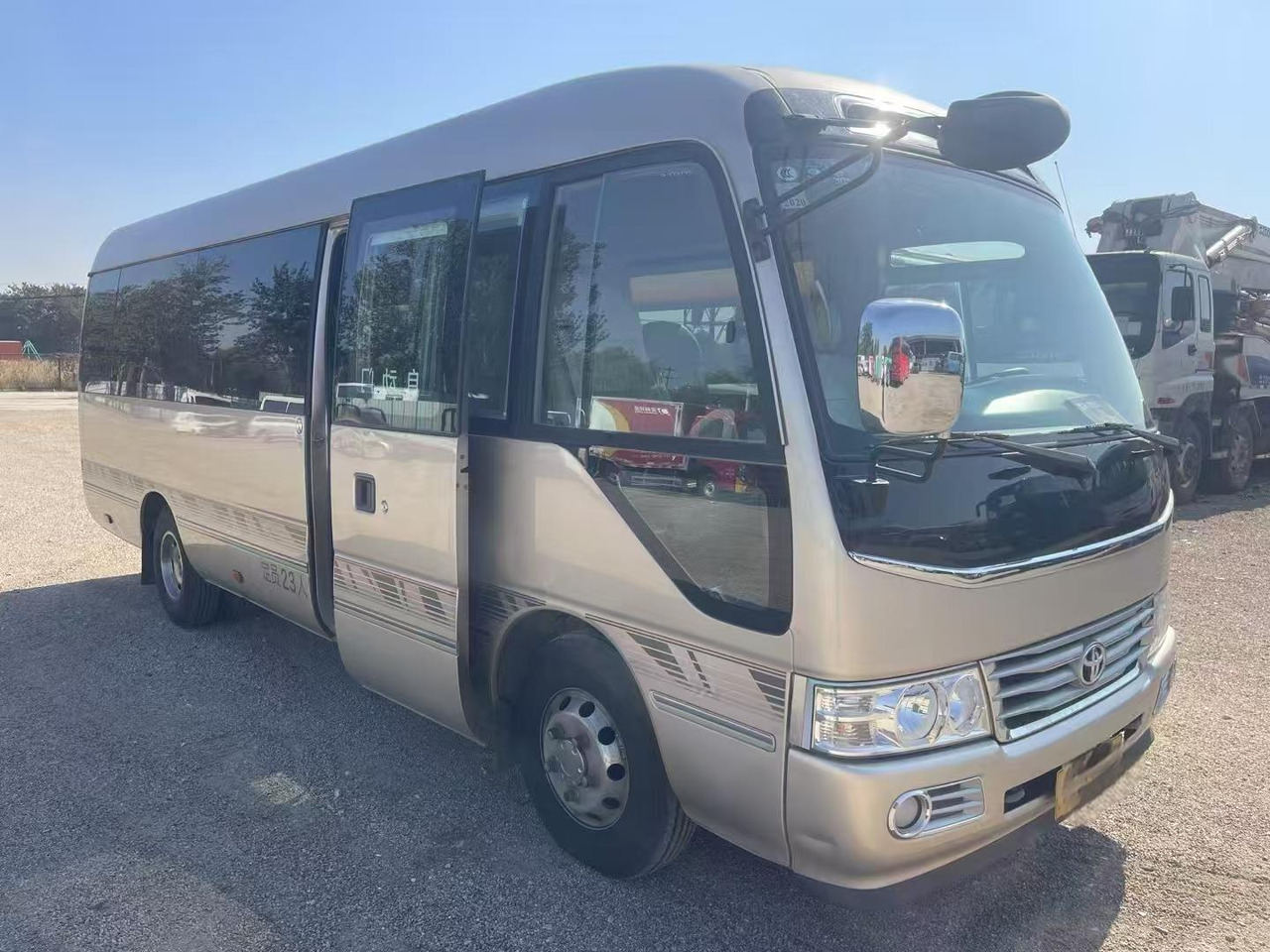 TOYOTA Coaster - Mestni avtobus: slika 3 TOYOTA Coaster - Mestni avtobus: slika 3