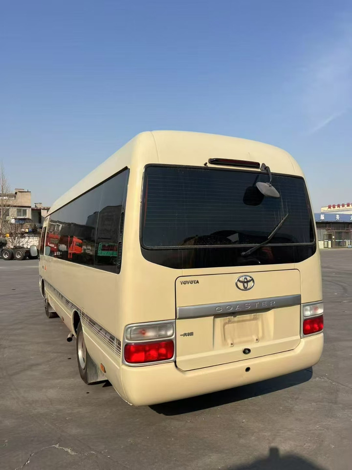 TOYOTA Mini Bus 20 Seats - Potovalni avtobus: slika 5 TOYOTA Mini Bus 20 Seats - Potovalni avtobus: slika 5