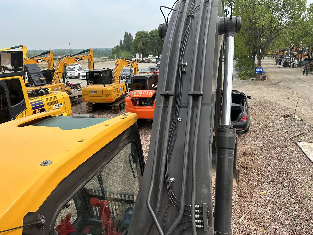 VOLVO Excavator EC240D Cilck for Discount - Bager goseničar: slika 3 VOLVO Excavator EC240D Cilck for Discount - Bager goseničar: slika 3