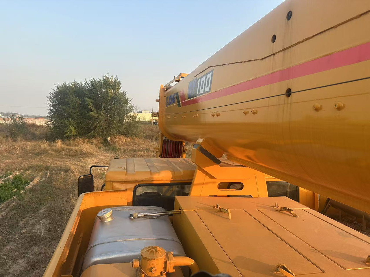 XCMG Crane QY100 - Avtodvigalo za vse namene: slika 2 XCMG Crane QY100 - Avtodvigalo za vse namene: slika 2