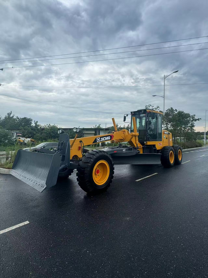 XCMG GR2153 Grader - Greder: slika 5 XCMG GR2153 Grader - Greder: slika 5