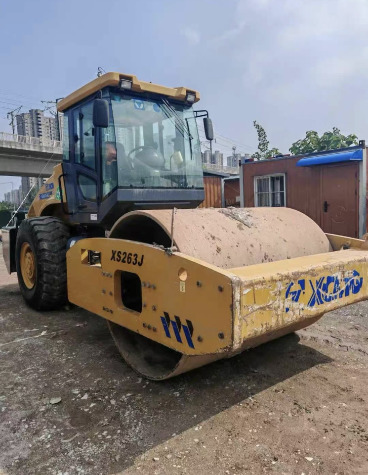 XCMG XCMG XS263J Original Road Roller Negotiable - Kompaktor: slika 2 XCMG XCMG XS263J Original Road Roller Negotiable - Kompaktor: slika 2