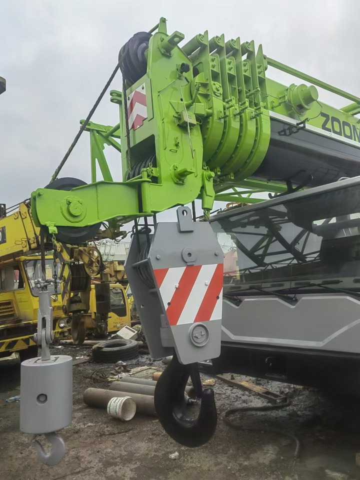 ZOOMLION Crane 50T - Avtodvigalo za vse namene: slika 4 ZOOMLION Crane 50T - Avtodvigalo za vse namene: slika 4