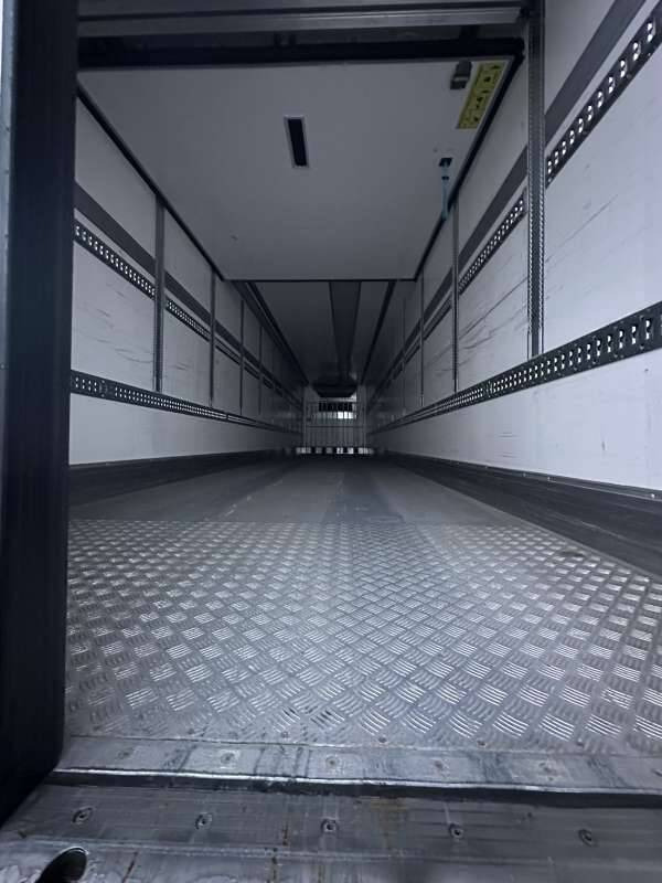 Semi-remorque 3 Essieux 38 TONNES HAYON CAISSE CHEREAU GROUPE CARRIER VECTOR 1950 MT DOUBLE PLANCHER - Polprikolica hladilnik: slika 3 Semi-remorque 3 Essieux 38 TONNES HAYON CAISSE CHEREAU GROUPE CARRIER VECTOR 1950 MT DOUBLE PLANCHER - Polprikolica hladilnik: slika 3