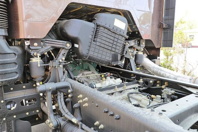 FAWA FAW Truck J6P New Model for Sale in Sierra Leone - Tovornjak-šasija: slika 2 FAWA FAW Truck J6P New Model for Sale in Sierra Leone - Tovornjak-šasija: slika 2