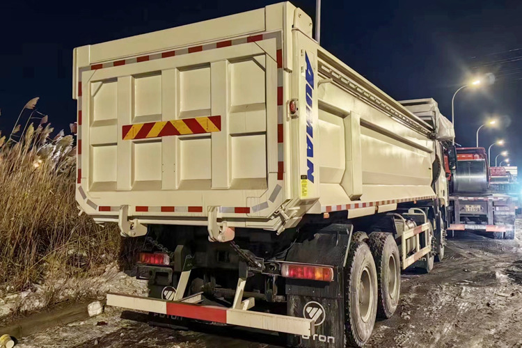 FOTON Foton Auman Dump Truck for Sale in Zambia - Tovornjak prekucnik: slika 4 FOTON Foton Auman Dump Truck for Sale in Zambia - Tovornjak prekucnik: slika 4