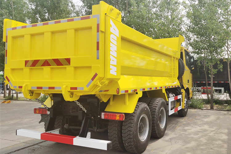 FOTON Foton Auman Etx 6x4 Tipper for Sale in Kenya - Tovornjak prekucnik: slika 3 FOTON Foton Auman Etx 6x4 Tipper for Sale in Kenya - Tovornjak prekucnik: slika 3