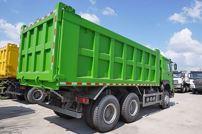SINOTRUK Sinotruk Howo 6x4 Tipper Truck Price in Burkina Faso - Tovornjak prekucnik: slika 5 SINOTRUK Sinotruk Howo 6x4 Tipper Truck Price in Burkina Faso - Tovornjak prekucnik: slika 5