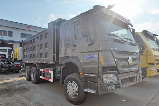 SINOTRUK Used Howo 10 Wheeler Tipper Truck Price for Sale in Nigeria - Tovornjak prekucnik: slika 2 SINOTRUK Used Howo 10 Wheeler Tipper Truck Price for Sale in Nigeria - Tovornjak prekucnik: slika 2
