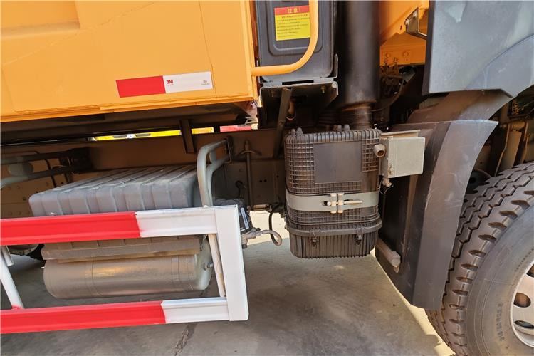 SINOTRUK Used Howo 371 hp Tipper Truck Price for Sale In Uganda - Tovornjak prekucnik: slika 5 SINOTRUK Used Howo 371 hp Tipper Truck Price for Sale In Uganda - Tovornjak prekucnik: slika 5