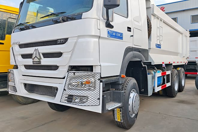 SINOTRUK Used Sinotruk Howo 371 10 Wheeler Dump Truck for Sale in Kenya - Tovornjak prekucnik: slika 2 SINOTRUK Used Sinotruk Howo 371 10 Wheeler Dump Truck for Sale in Kenya - Tovornjak prekucnik: slika 2