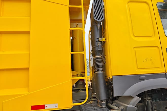SINOTRUK Used Sinotruk Howo 371 Dump Trucks for Sale in Jamaica - Tovornjak prekucnik: slika 3 SINOTRUK Used Sinotruk Howo 371 Dump Trucks for Sale in Jamaica - Tovornjak prekucnik: slika 3