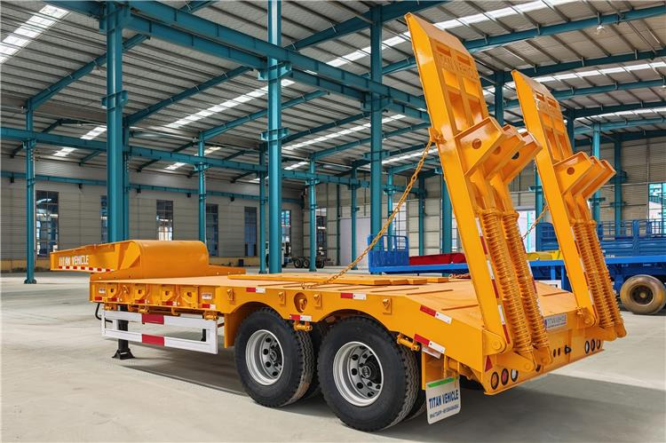 TITAN 2 Axle Low Loader Truck Trailer for Sale In Uganda - Nizko noseča polprikolica: slika 5 TITAN 2 Axle Low Loader Truck Trailer for Sale In Uganda - Nizko noseča polprikolica: slika 5