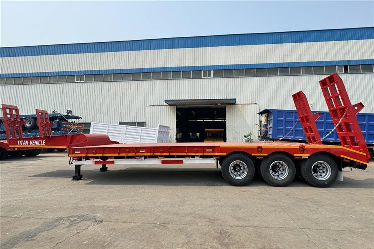 TITAN 3 Axle 60 Ton Truck Lowbed Trailer for Sale In Kenya - Nizko noseča polprikolica: slika 3 TITAN 3 Axle 60 Ton Truck Lowbed Trailer for Sale In Kenya - Nizko noseča polprikolica: slika 3