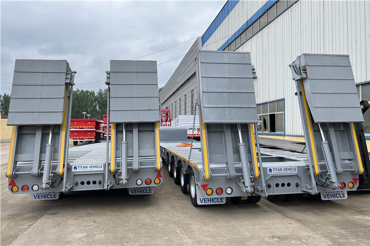 TITAN 4 Line 8 Axle Low Loader Trailer for Sale In Costa Rica - Nizko noseča polprikolica: slika 4 TITAN 4 Line 8 Axle Low Loader Trailer for Sale In Costa Rica - Nizko noseča polprikolica: slika 4