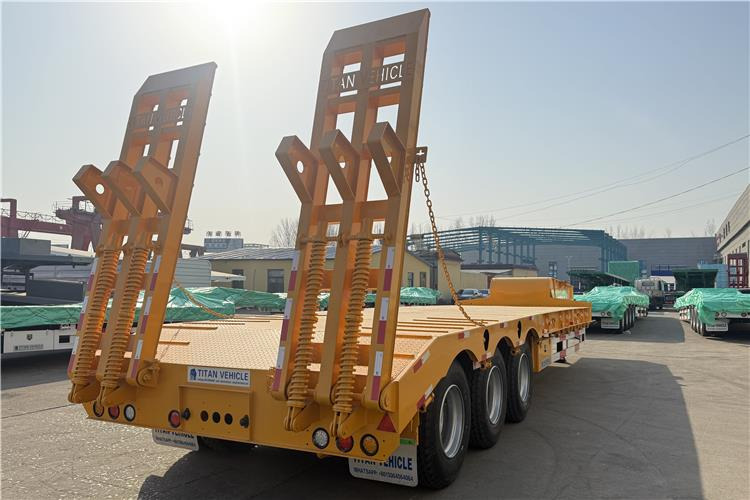 TITAN 80 Ton Low Loader Trailer for Sale Price In Guyana - Nizko noseča polprikolica: slika 3 TITAN 80 Ton Low Loader Trailer for Sale Price In Guyana - Nizko noseča polprikolica: slika 3