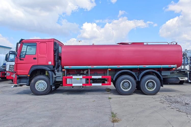 Howo Howo Water Truck for Sale in Nigeria - Tovornjak: slika 3 Howo Howo Water Truck for Sale in Nigeria - Tovornjak: slika 3