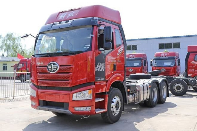 FAW Faw 380HP J6P Truck for Sale in Senegal - Vlačilec: slika 2 FAW Faw 380HP J6P Truck for Sale in Senegal - Vlačilec: slika 2