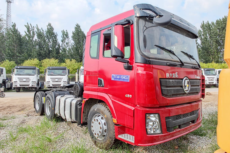 SHACMAN Second Hand Shacman Tractor Trailer for Sale in Tanzania - Vlačilec: slika 3 SHACMAN Second Hand Shacman Tractor Trailer for Sale in Tanzania - Vlačilec: slika 3