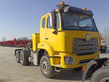 SINOTRUK Sino Howo Truck for Sale in Philippine - Vlačilec: slika 1 SINOTRUK Sino Howo Truck for Sale in Philippine - Vlačilec: slika 1