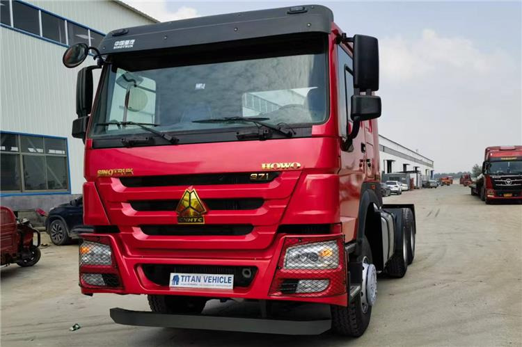 SINOTRUK Used Howo 371hp Tractor Truck for Sale In Cameroon - Vlačilec: slika 1 SINOTRUK Used Howo 371hp Tractor Truck for Sale In Cameroon - Vlačilec: slika 1
