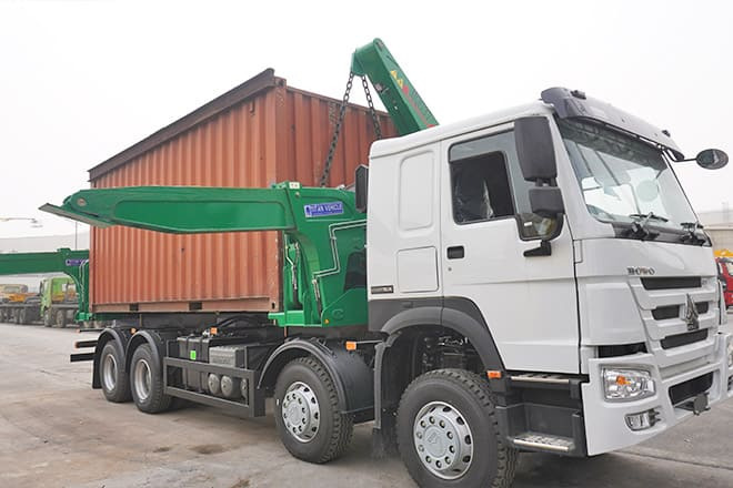 XCMG 20 Ft Side Loader Truck for Sale in Zambia - Kontejnerski tovornjak/ Tovornjak z zamenljivim tovoriščem: slika 5 XCMG 20 Ft Side Loader Truck for Sale in Zambia - Kontejnerski tovornjak/ Tovornjak z zamenljivim tovoriščem: slika 5