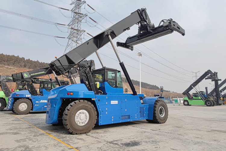 XCMG Reach Stacker Container Handler for sale in Malawi - Dosežni viličar: slika 1 XCMG Reach Stacker Container Handler for sale in Malawi - Dosežni viličar: slika 1