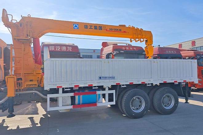 XCMG XCMG Truck Mounted Crane for Sale Capacity in Costa Rica - Tovornjak z dvigalom: slika 2 XCMG XCMG Truck Mounted Crane for Sale Capacity in Costa Rica - Tovornjak z dvigalom: slika 2