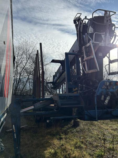 Diebolt grue avec grappin rotatif - Polprikolica za prevoz lesa: slika 2 Diebolt grue avec grappin rotatif - Polprikolica za prevoz lesa: slika 2