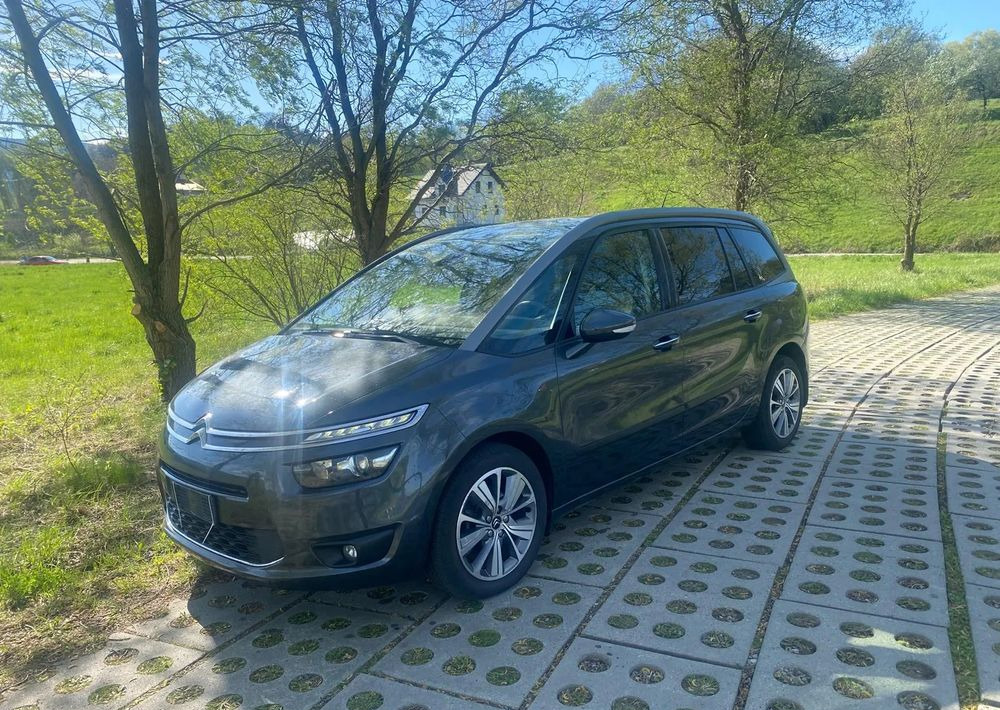 Citroën C4 Grand Picasso BlueHDi 120 EAT6 Selection - Minibus, Potniški kombi: slika 4 Citroën C4 Grand Picasso BlueHDi 120 EAT6 Selection - Minibus, Potniški kombi: slika 4