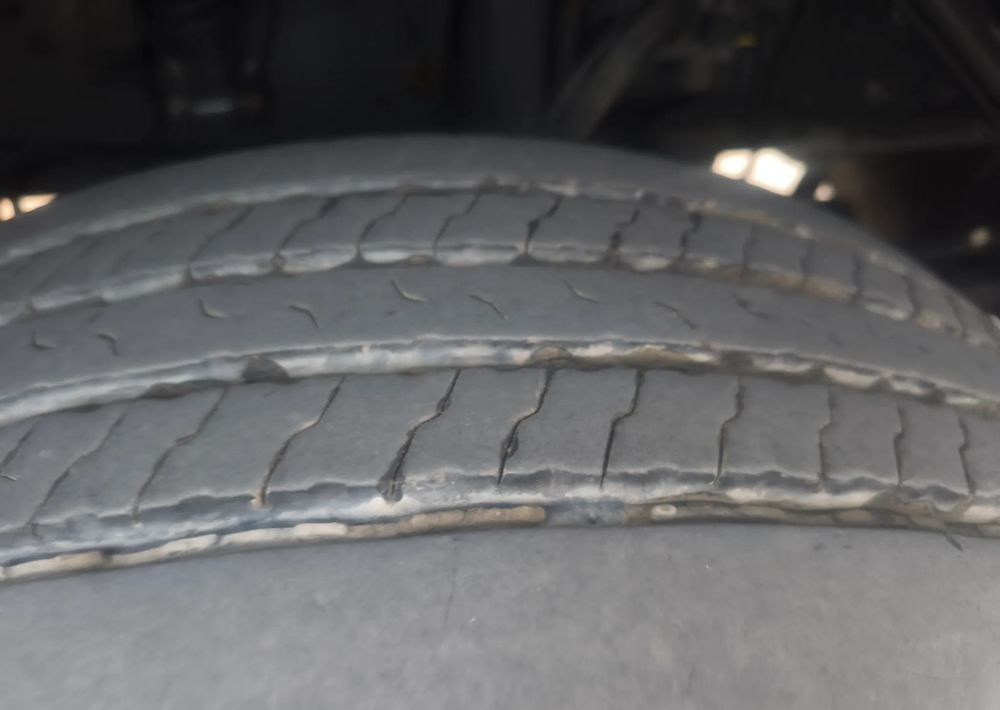 DAF LF 18.320 Kontener 20 palet - Tovornjak zabojnik: slika 3 DAF LF 18.320 Kontener 20 palet - Tovornjak zabojnik: slika 3